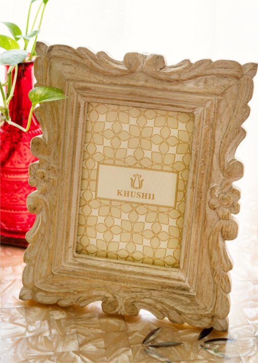 Carved Flowers Photoframe - Image 2