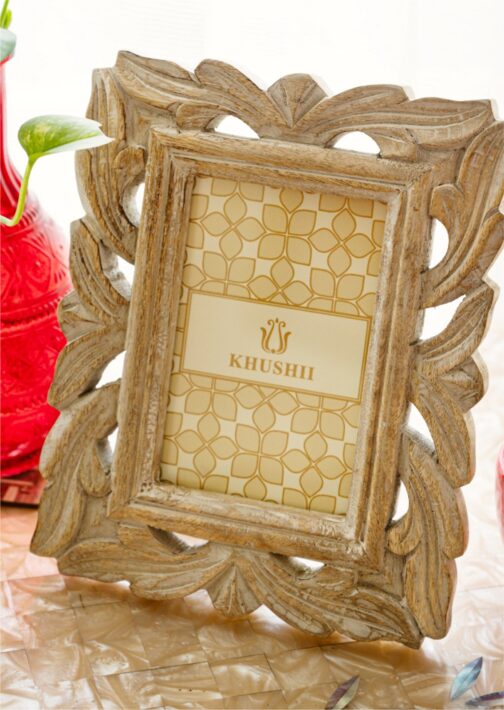 Carved Leaves Photoframe - Image 2