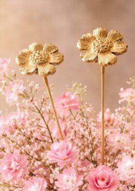 The Golden Daisy Stick