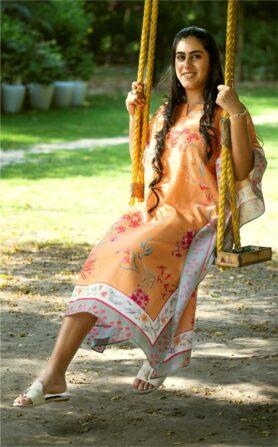 Lily Kaftan